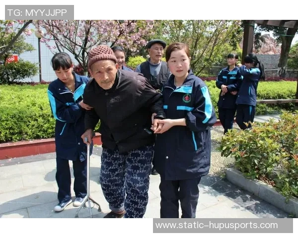 朱云在足球场上的成长之路与未来发展展望 朱云在足球场上的成长之路与未来发展展望